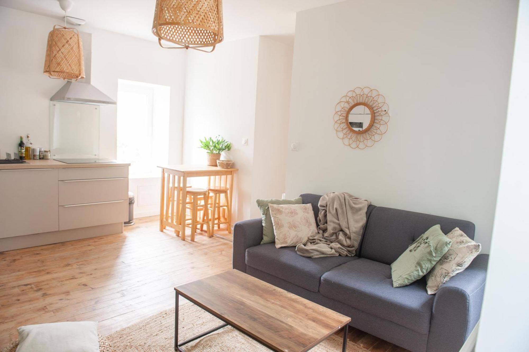 Immeuble De 3 Appartements Avec Cour Interieure Брест Номер фото